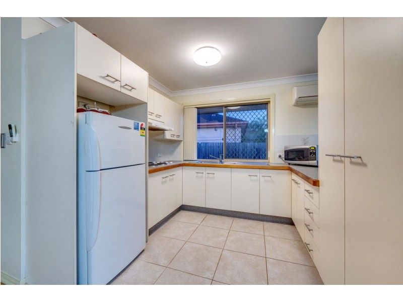 5 St Clair Close, Parkinson QLD 4115