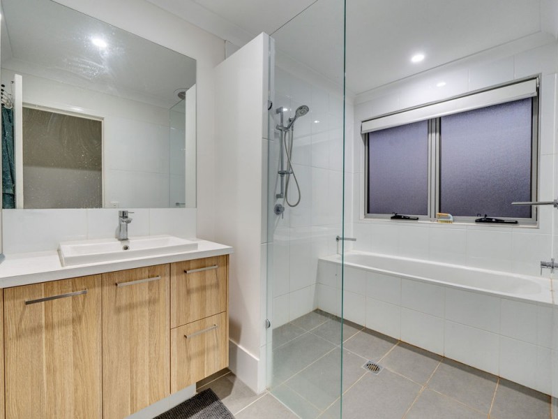 7 Satinwood Street, Rochedale QLD 4123