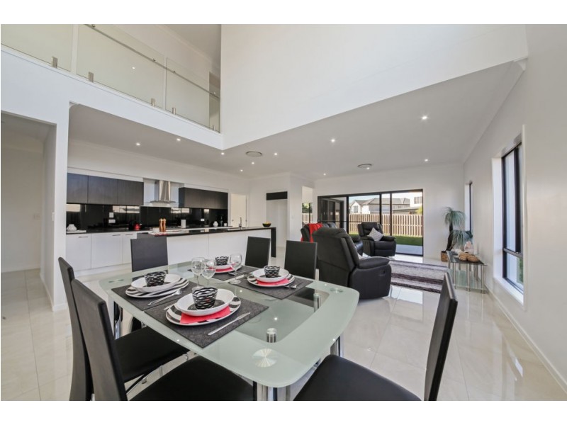 13 Kestrel Street, Rochedale QLD 4123