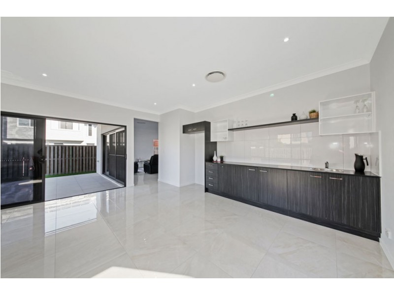 13 Kestrel Street, Rochedale QLD 4123