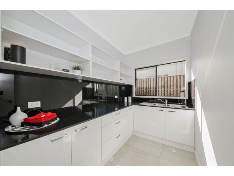 13 Kestrel Street, Rochedale QLD 4123