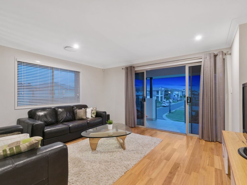 18 Zenith Street, Rochedale QLD 4123