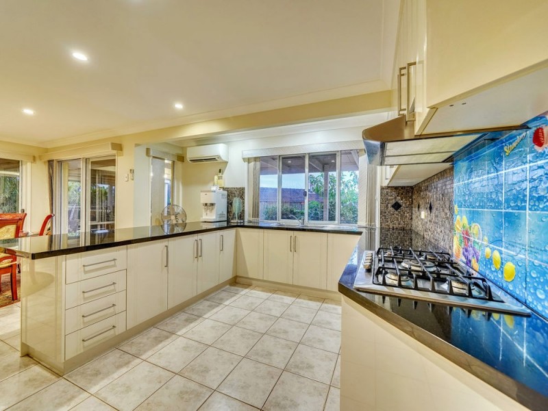 6 Tamarisk Way, Drewvale QLD 4116