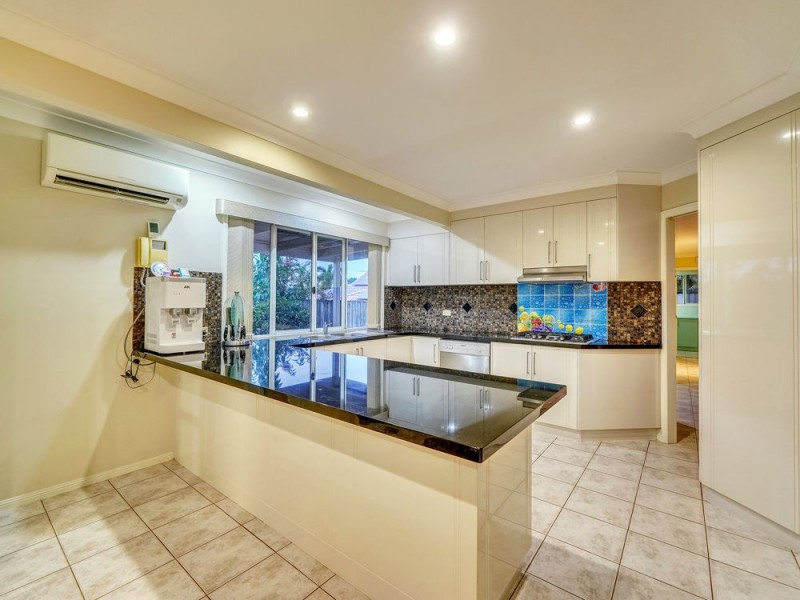 6 Tamarisk Way, Drewvale QLD 4116