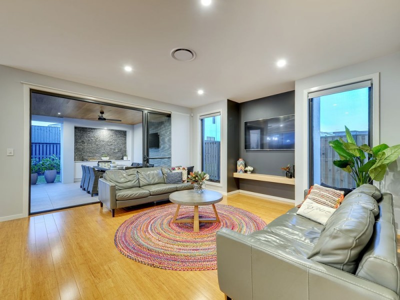 126 Skyview Avenue, Rochedale QLD 4123