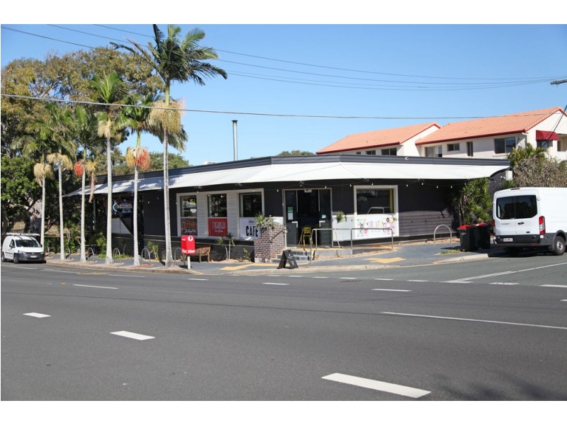 109 Prince Edward Parade, Scarborough QLD 4020