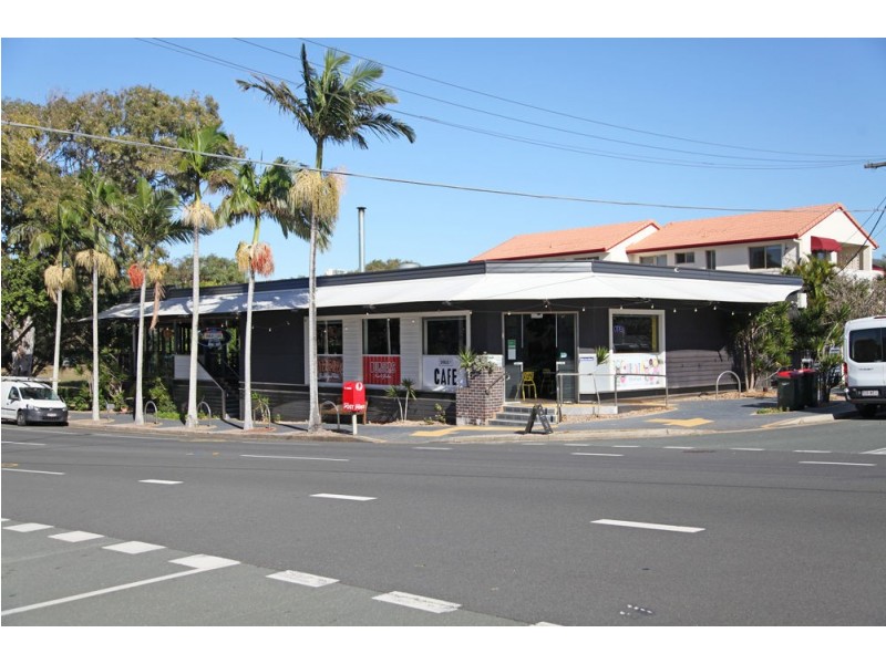 109 Prince Edward Parade, Scarborough QLD 4020