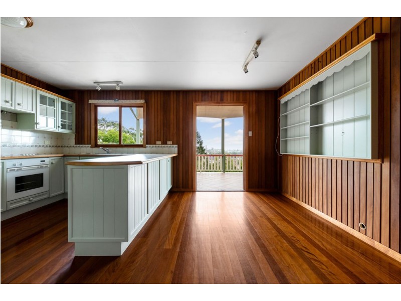 113 Banks Street, Alderley QLD 4051