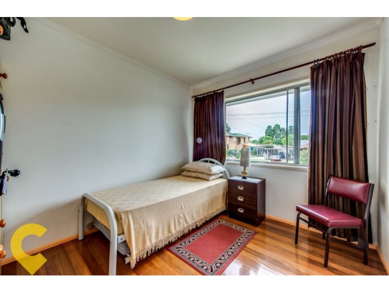 4 Collene Grove, Springwood QLD 4127