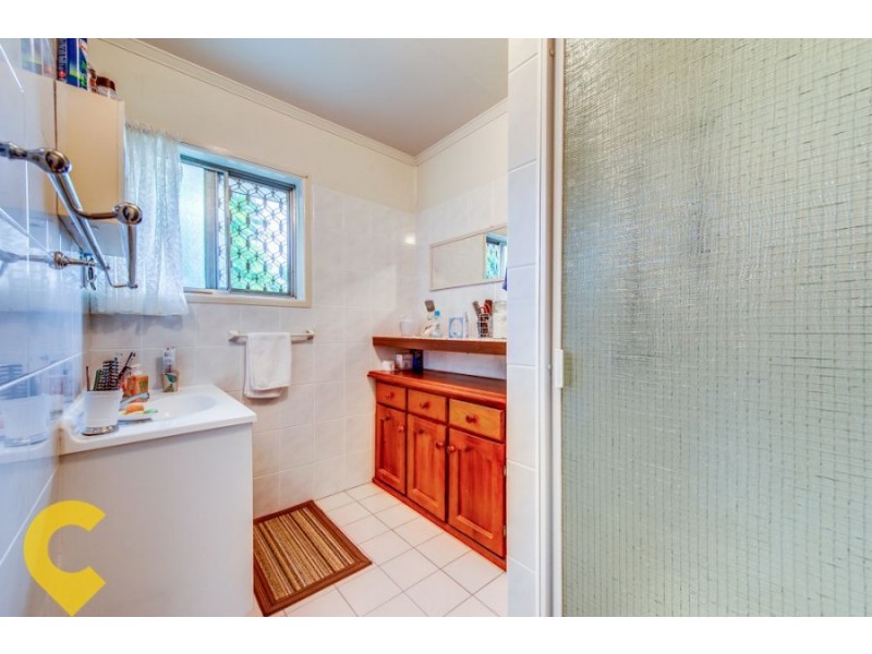 4 Collene Grove, Springwood QLD 4127