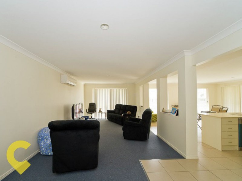 4 Renee Street, Redbank Plains QLD 4301