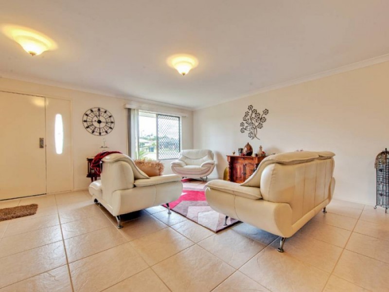 111 Herses Road, Eagleby QLD 4207