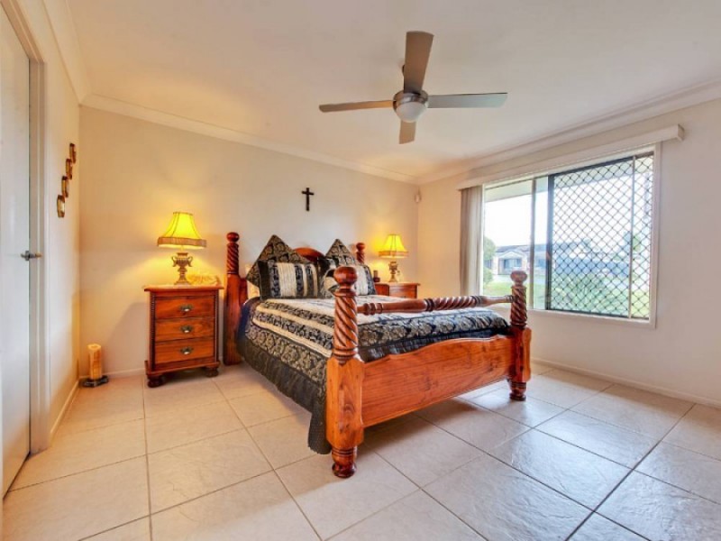 111 Herses Road, Eagleby QLD 4207