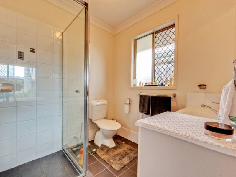111 Herses Road, Eagleby QLD 4207