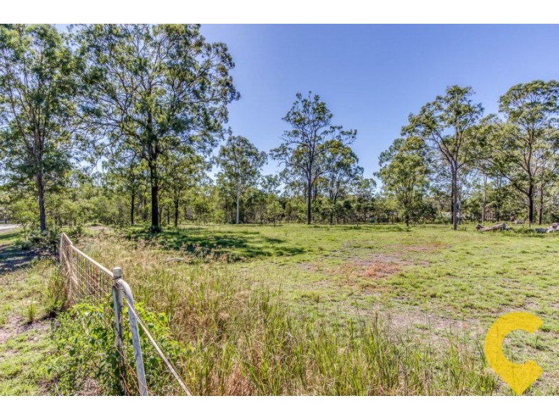 94-106 Stoney Camp Rd, Park Ridge South QLD 4125
