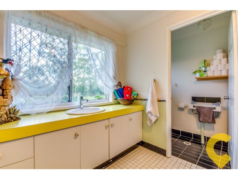 94-106 Stoney Camp Rd, Park Ridge South QLD 4125