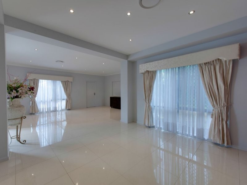 120 The Avenue, Sunnybank Hills QLD 4109