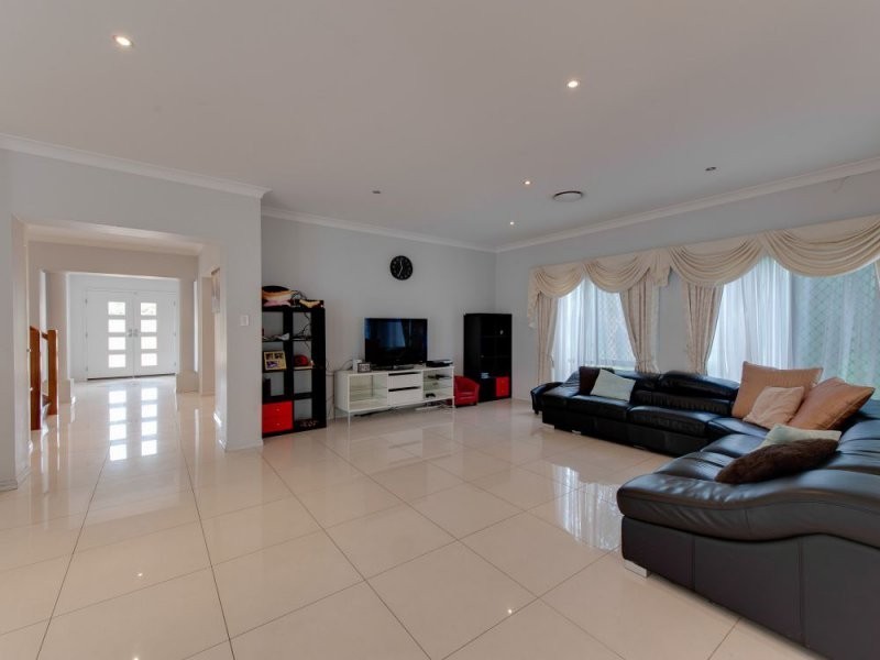 120 The Avenue, Sunnybank Hills QLD 4109