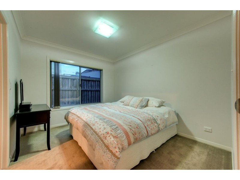 43 Condamine Drive, Sinnamon Park QLD 4073