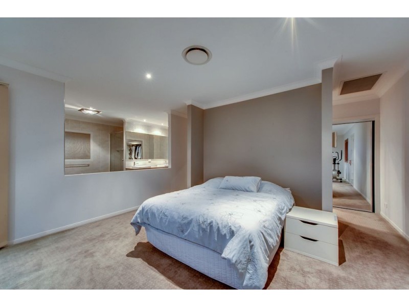 43 Condamine Drive, Sinnamon Park QLD 4073