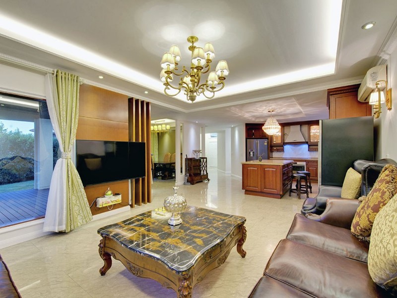 28 Holborn Crescent, Carindale QLD 4152