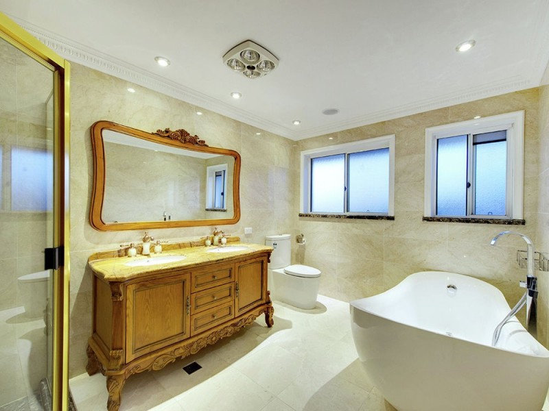 28 Holborn Crescent, Carindale QLD 4152