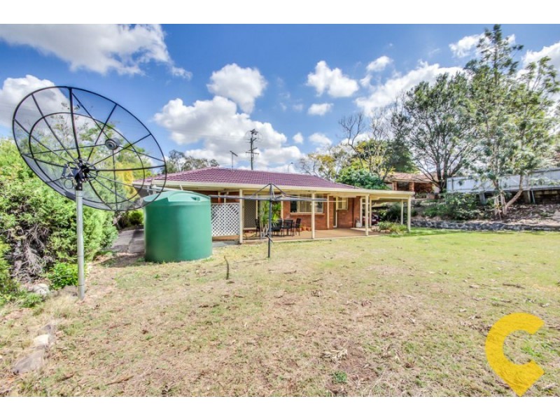 11 Warrigal Road, Runcorn QLD 4113