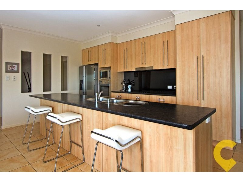 12 Rufous Crescent, Brookwater QLD 4300
