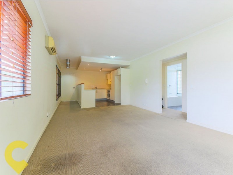 3/120 Central Ave, Indooroopilly QLD 4068