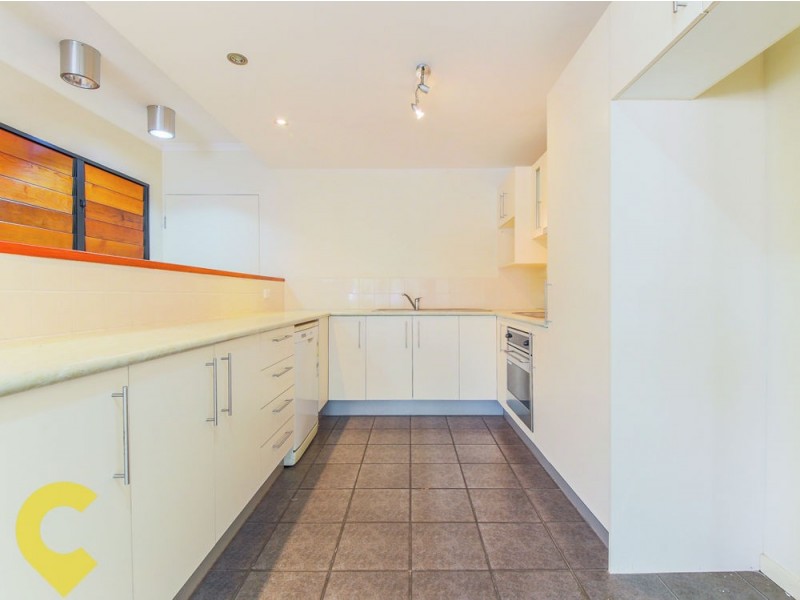 3/120 Central Ave, Indooroopilly QLD 4068