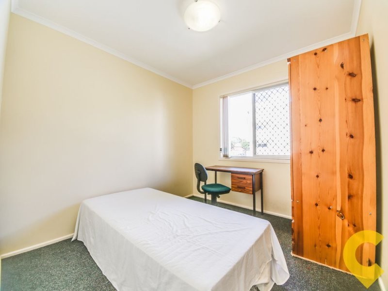 2/153 Clarence Road, Indooroopilly QLD 4068