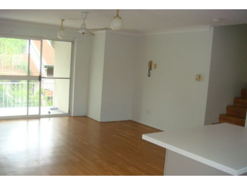 11/92 Station Road,, Indooroopilly QLD 4068