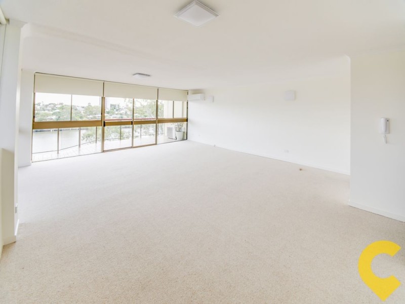 17/124 Macquarie St, St Lucia QLD 4067