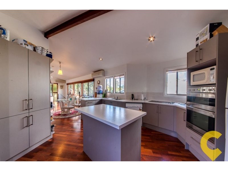 8 Dempster Street, Toowong QLD 4066