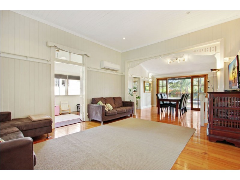 68 Coopers Camp Road, Bardon QLD 4065