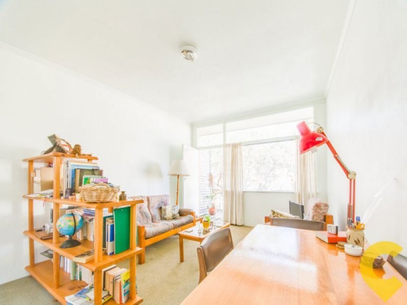 4/74 Highland Terrace, St Lucia QLD 4067