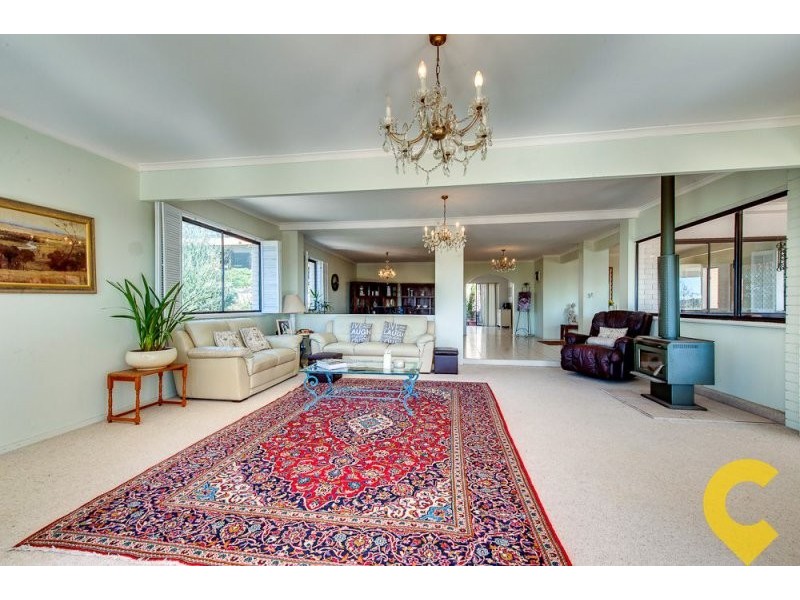 4 Macquarie Court, Mount Ommaney QLD 4074