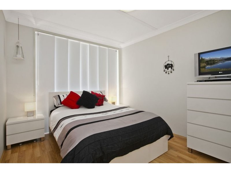 4/27 Agnes Street, Morningside QLD 4170