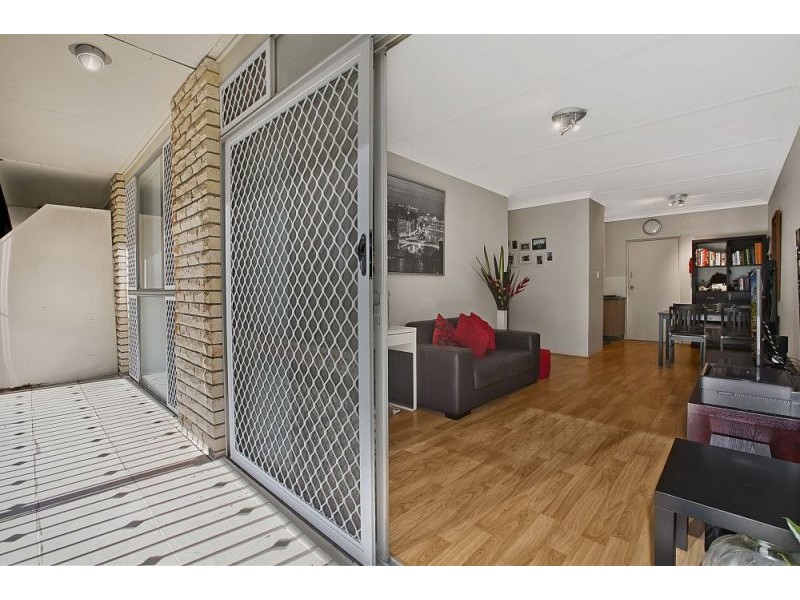 4/27 Agnes Street, Morningside QLD 4170