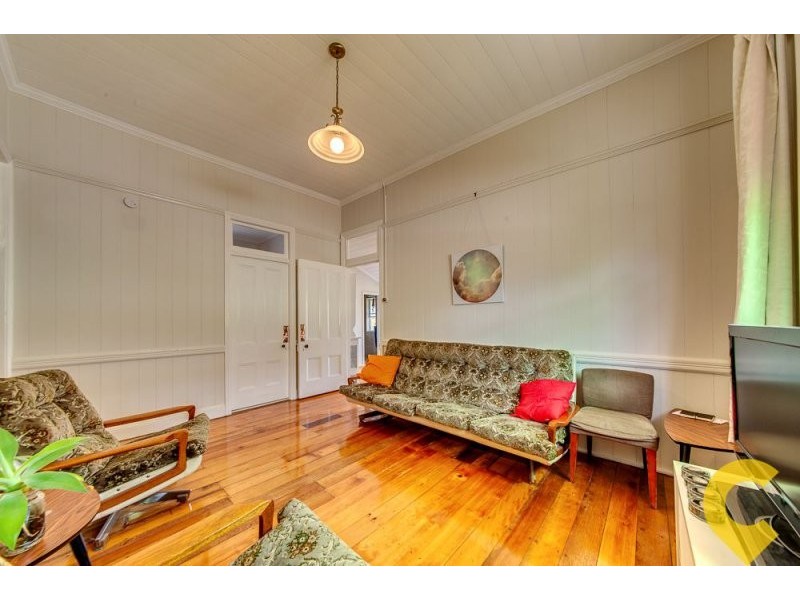 14 Walton Street, Dutton Park QLD 4102