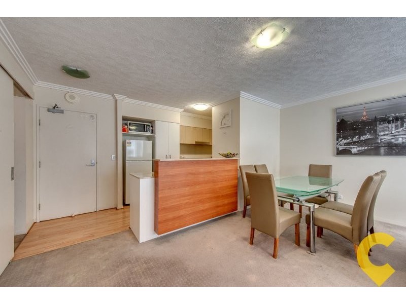 360/803 Stanley Street, Woolloongabba QLD 4102