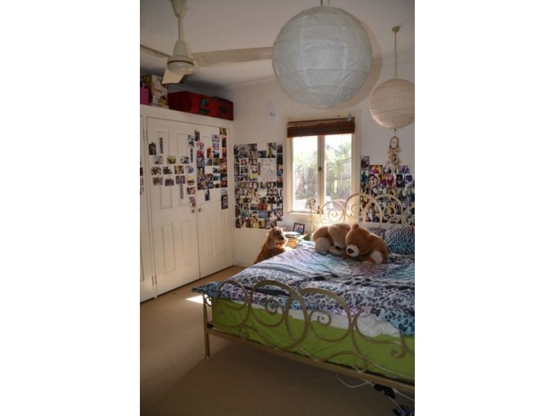 44 Mccaul St, Taringa QLD 4068