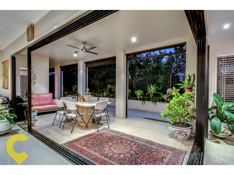 17 Crompton Street, Kenmore Hills QLD 4069