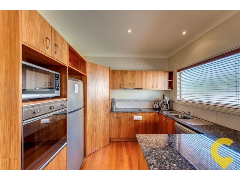 8 Harriet Street, Red Hill QLD 4059