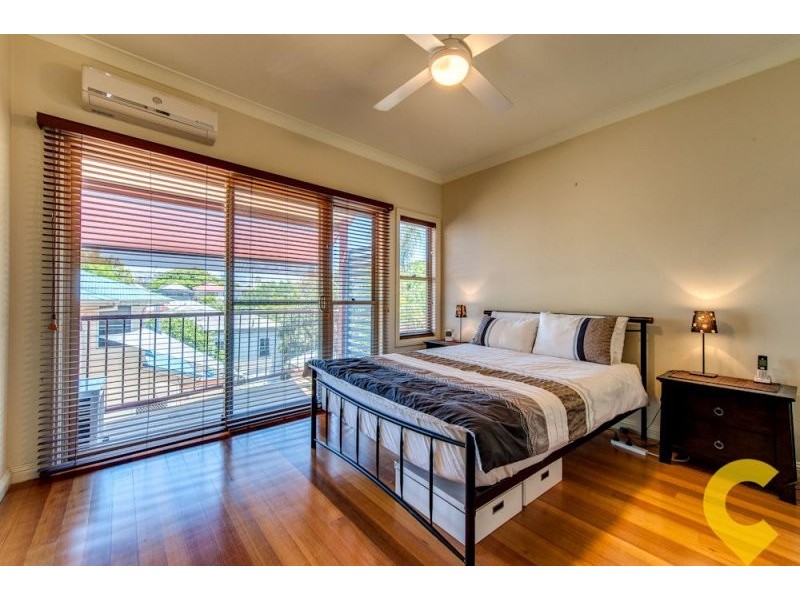 8 Harriet Street, Red Hill QLD 4059