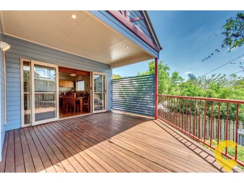 8 Harriet Street, Red Hill QLD 4059