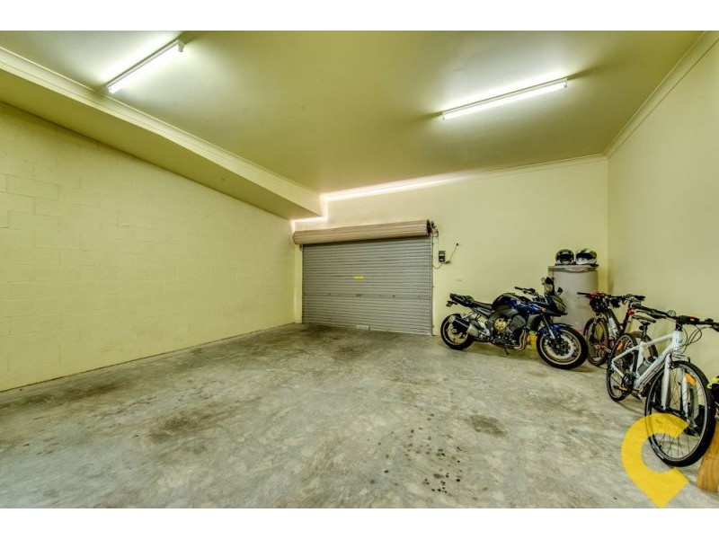 8 Harriet Street, Red Hill QLD 4059