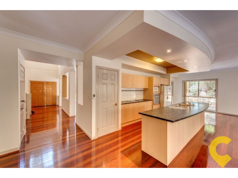 15 Walker Place, Pullenvale QLD 4069