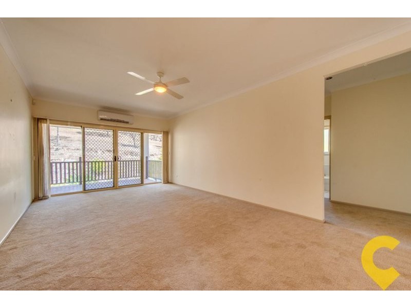15 Walker Place, Pullenvale QLD 4069