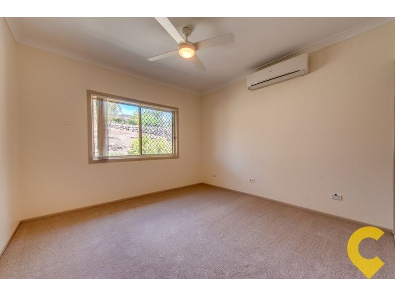 15 Walker Place, Pullenvale QLD 4069